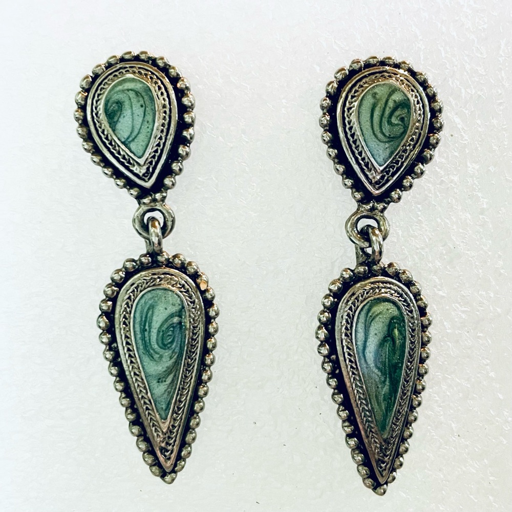 Aztec Design Earrings - Picture 3 of 6